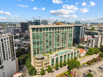$625,000 | 900 20th Avenue South, Unit 1006, Nashville, TN 37212