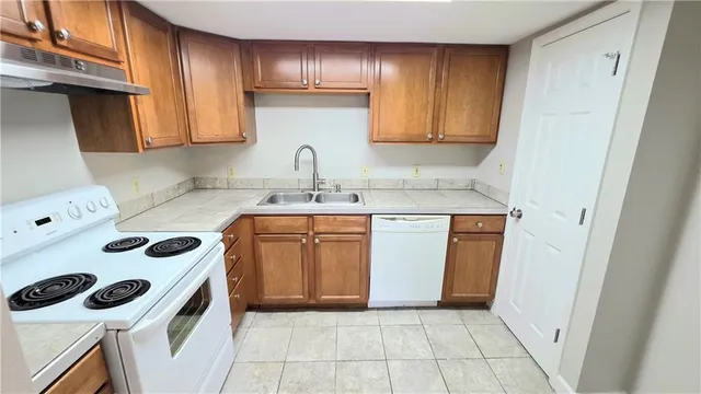 $1,500 | 223 Melvyn Drive, Unit D, Belle Chasse, LA 70037