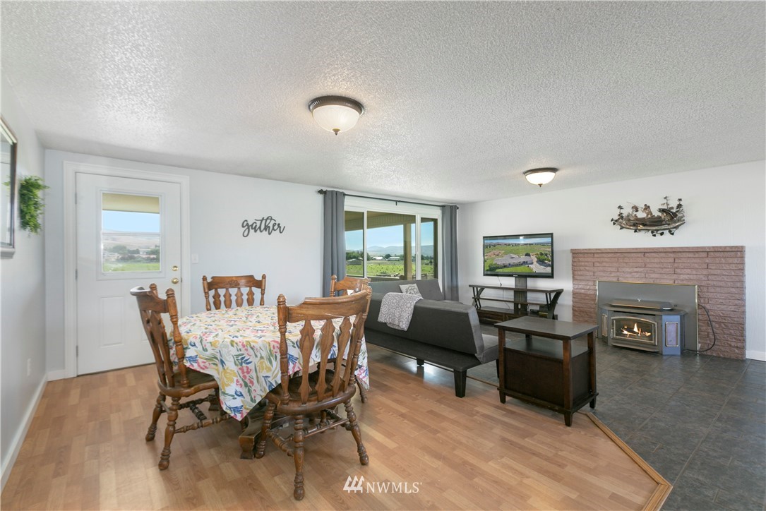 121 Shaw Road Selah, WA 98942 - Photo 11 of 21 Gallery Image 11