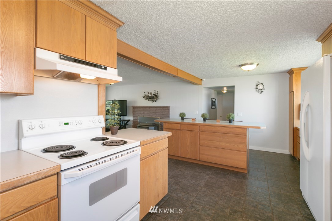 121 Shaw Road Selah, WA 98942 - Photo 14 of 21 Gallery Image 14