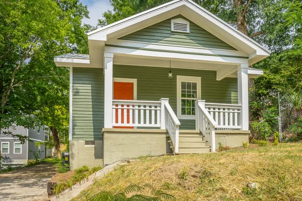 $1,850 | 671 Tremont Place, Chattanooga, TN 37405