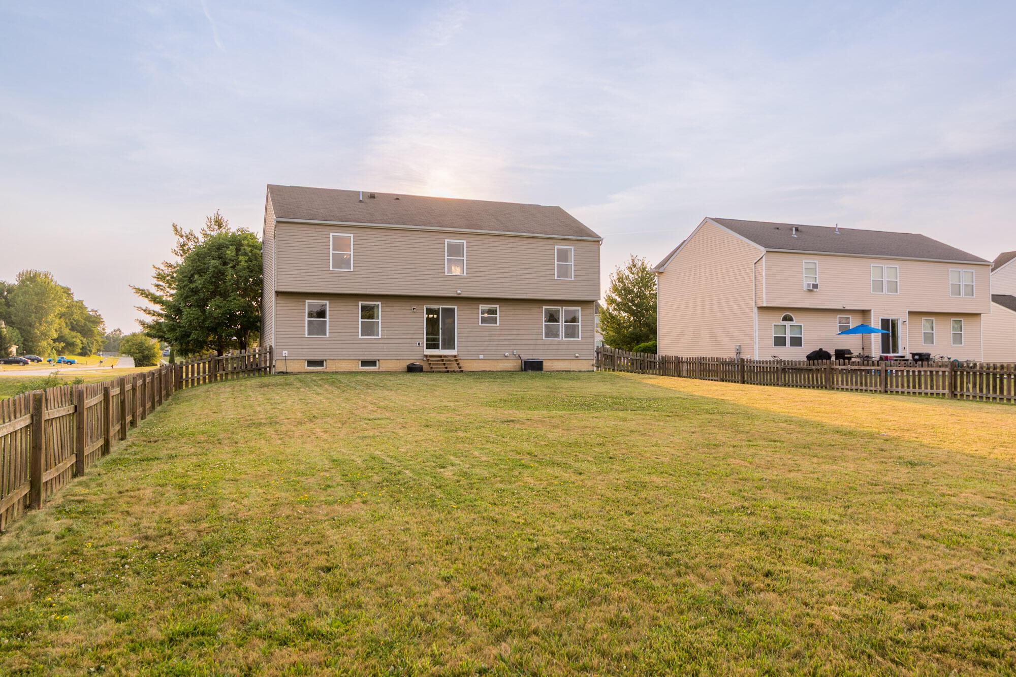 168 Spring Flower Way Pataskala, OH 43062 - Photo 5 of 51 168 Spring Flower Way-45-WEB