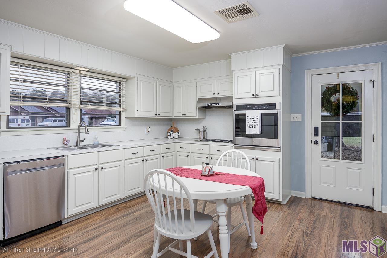 10323 McCullough Road Zachary, LA 70791 - Photo 6 of 14 Gallery Image 6