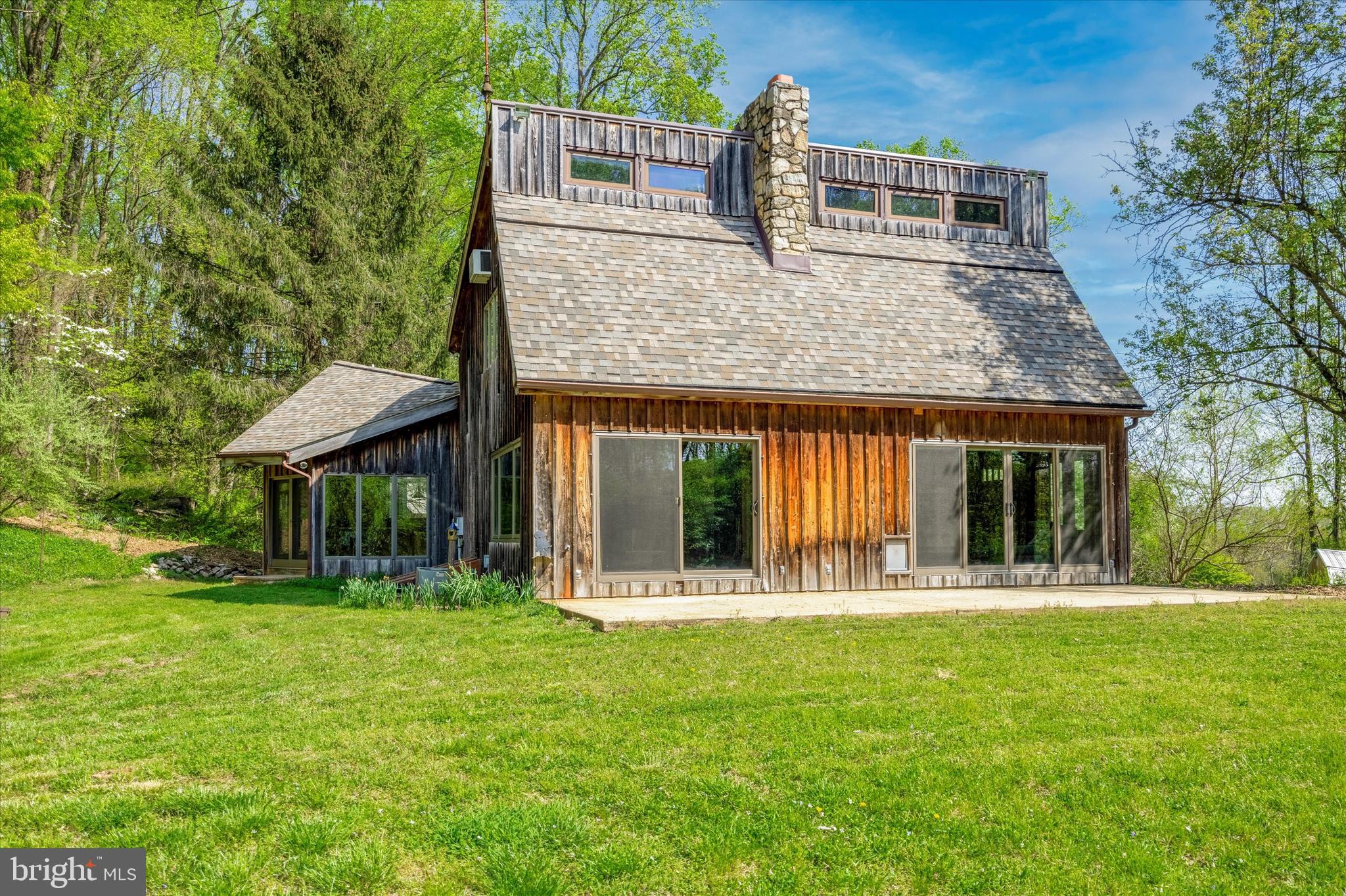 1216 Park Road Elverson, PA 19520 - Photo 3 of 55 Gallery Image 3