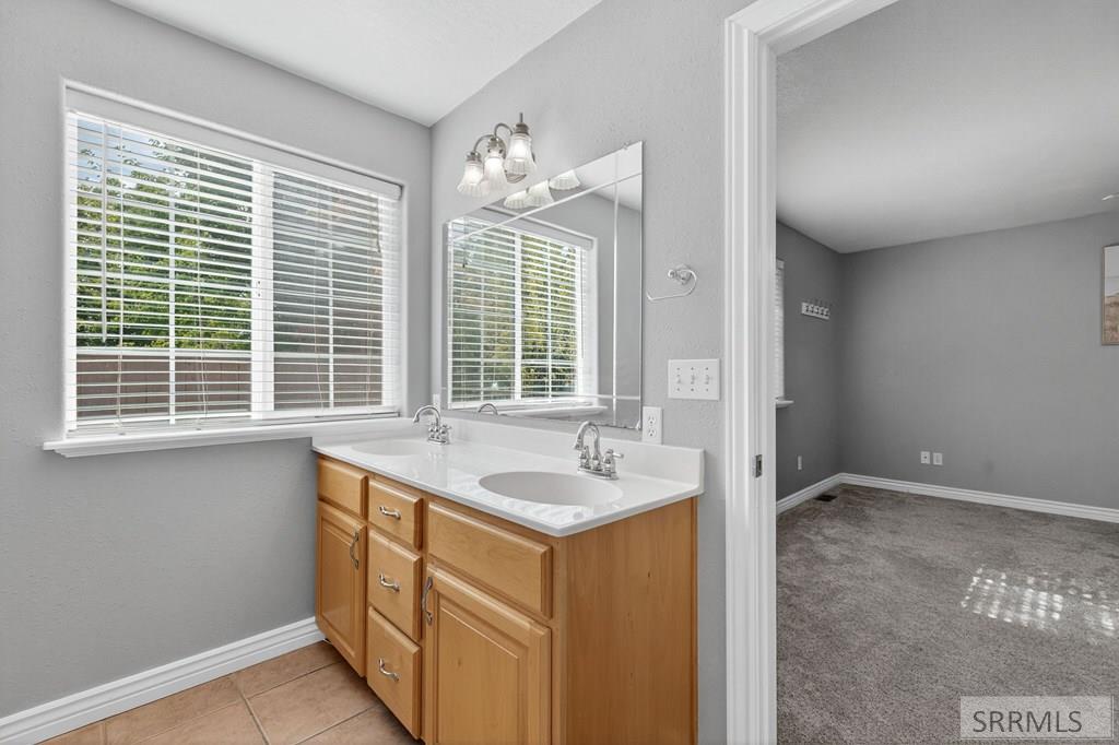 3860 East 390 North Rigby, ID 83442 - Photo 18 of 86