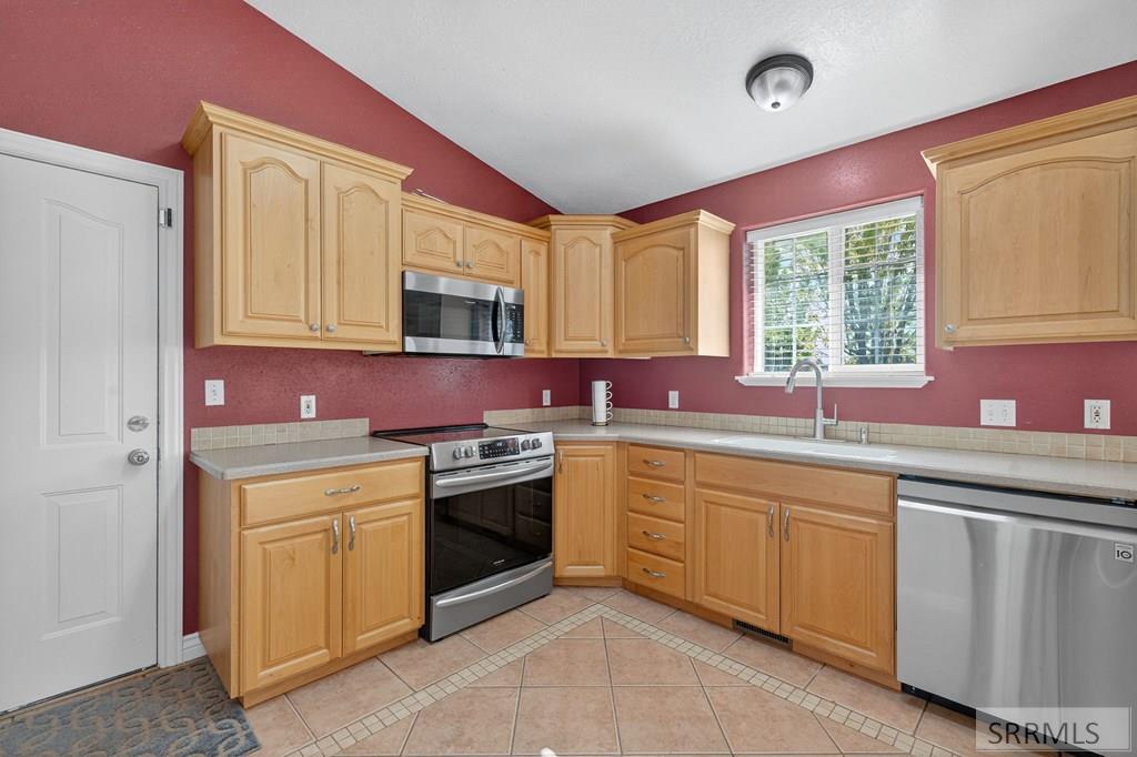 3860 East 390 North Rigby, ID 83442 - Photo 43 of 86