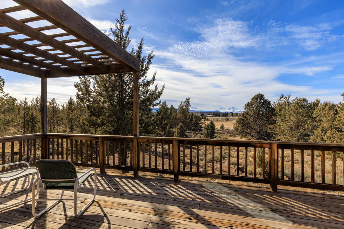 64975 Allen Road Bend, OR 97703 - Photo 64 of 84 64975 Allen Rd_MLS_1148