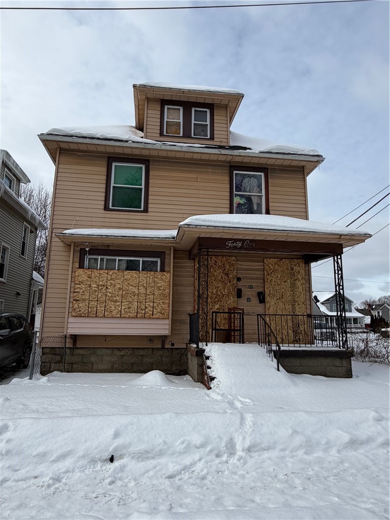 41 Pierpont Street Rochester, NY 14613 - Photo 1 of 14 Gallery Image 1