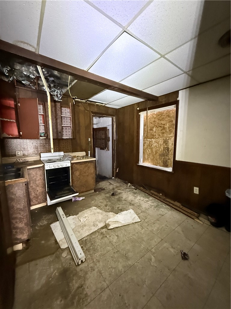 41 Pierpont Street Rochester, NY 14613 - Photo 8 of 14 Gallery Image 8