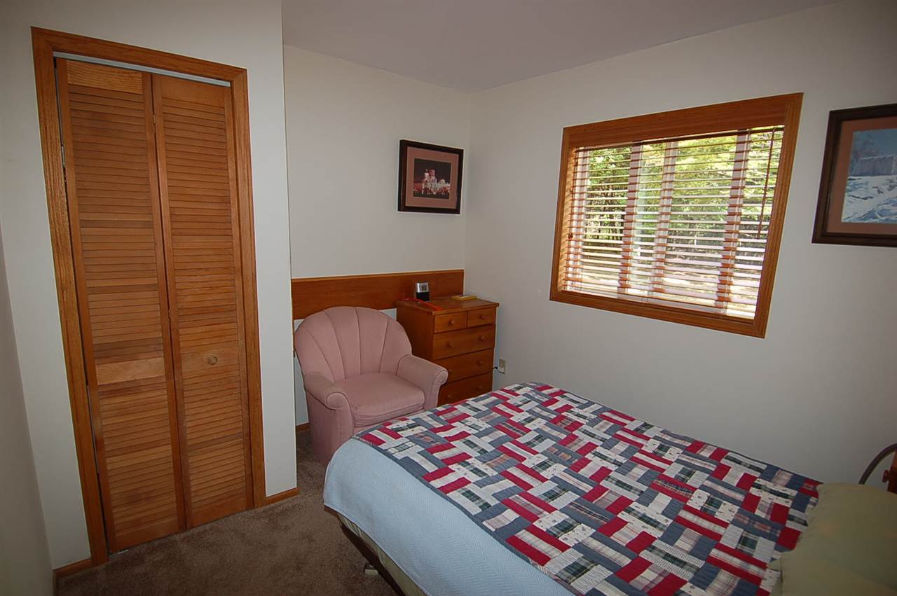 19138 Cedar Run Road Traverse City, MI 49684 - Photo 10 of 29 1850553-9.JPG