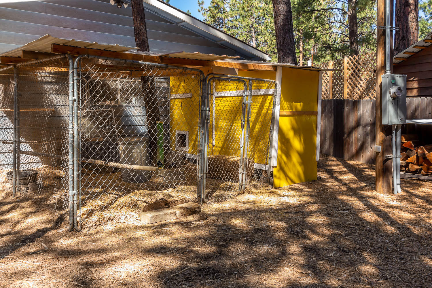 19151 Kiowa Road Bend, OR 97702 - Photo 26 of 32 Chicken Coop