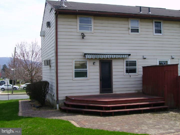 101 George Street Reading, PA 19605 - Photo 4 of 13 Gallery Image 4