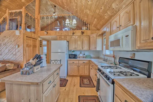 $350,000 | 2446 Northeast Grade Road, Brimson, MN 55602