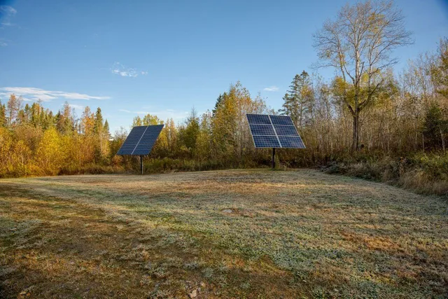 $350,000 | 2446 Northeast Grade Road, Brimson, MN 55602