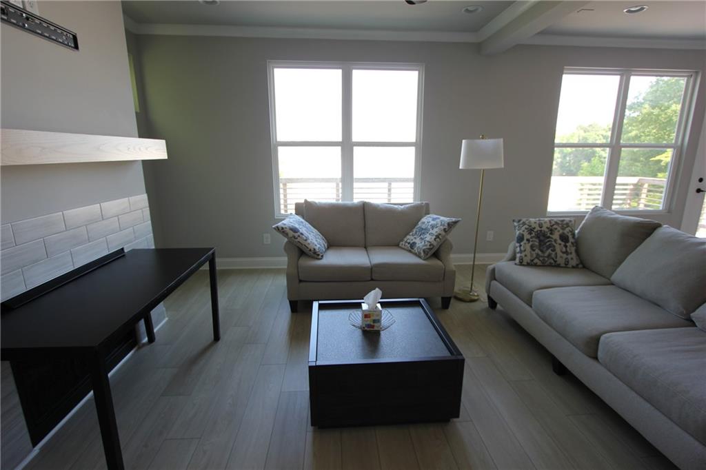 1740 Bolton Road Northwest Atlanta, GA 30318 - Photo 8 of 48