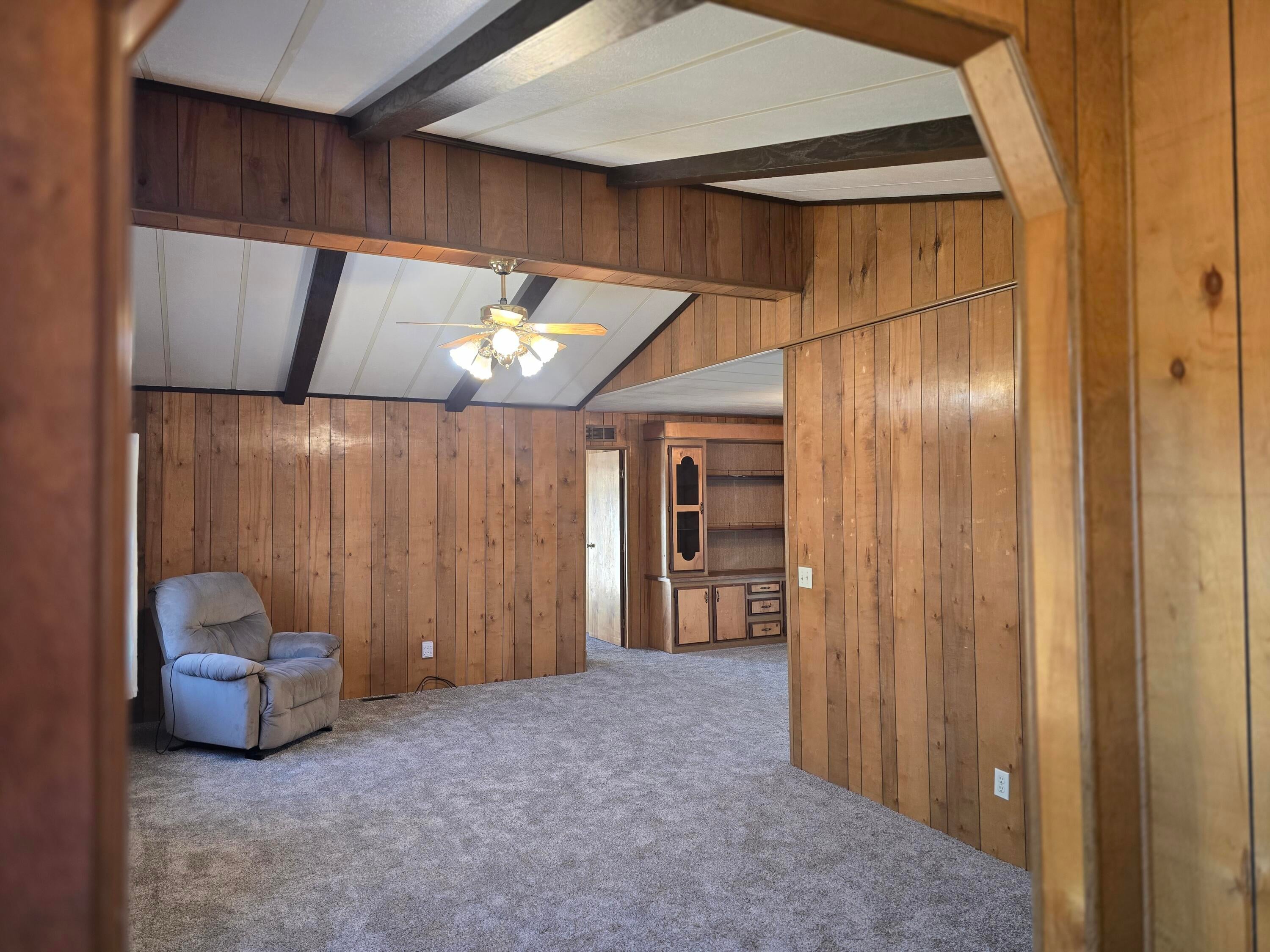 555 Freeman Road, Unit 188 Central Point, OR 97502 - Photo 4 of 26 20250617_121740