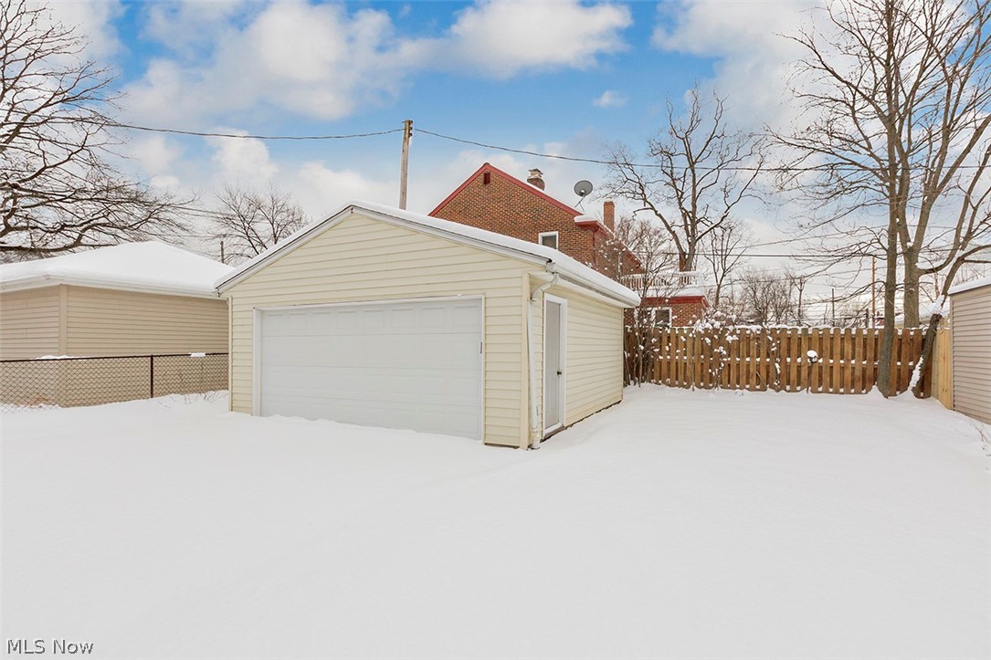 3886 Bethany Road Cleveland, OH 44118 - Photo 33 of 35