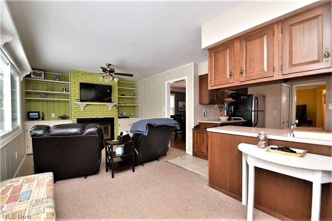 1054 Avondale Road Cleveland, OH 44121 - Photo 13 of 31