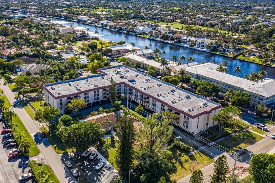 1000 Spanish River Road, Unit 2N Boca Raton, FL 33432 - Photo 34 of 41 boca view arial 3