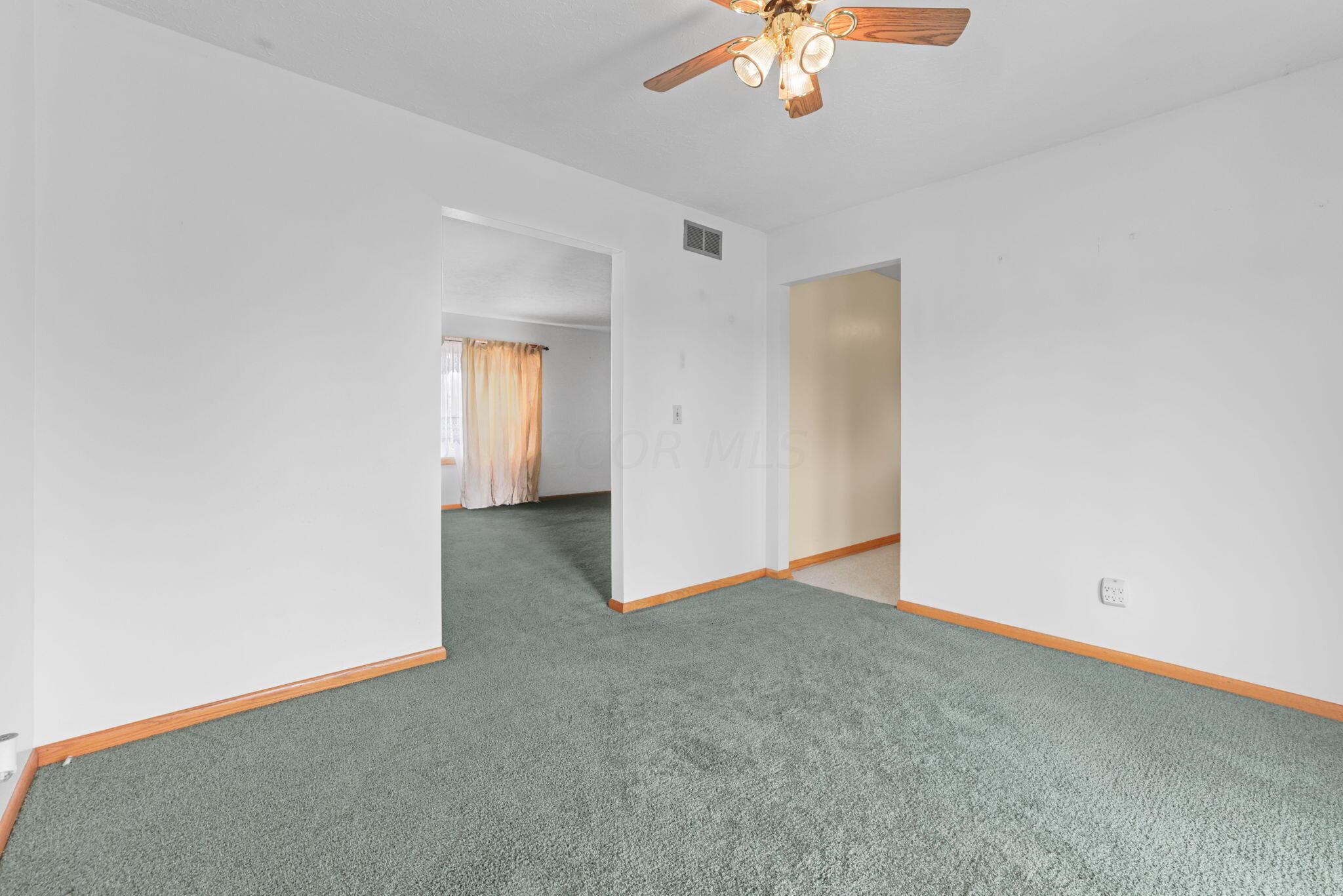59172 Marietta Road Byesville, OH 43723 - Photo 7 of 30 Den/Office Area/Dining Space 1st Floor