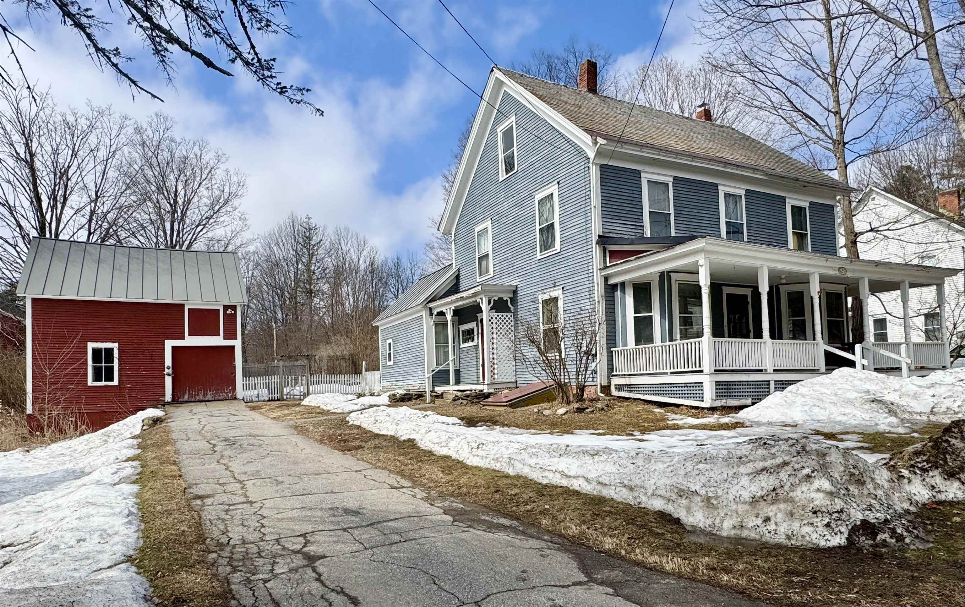 10 Academy Avenue Rockingham, VT 05101 - Photo 1 of 35