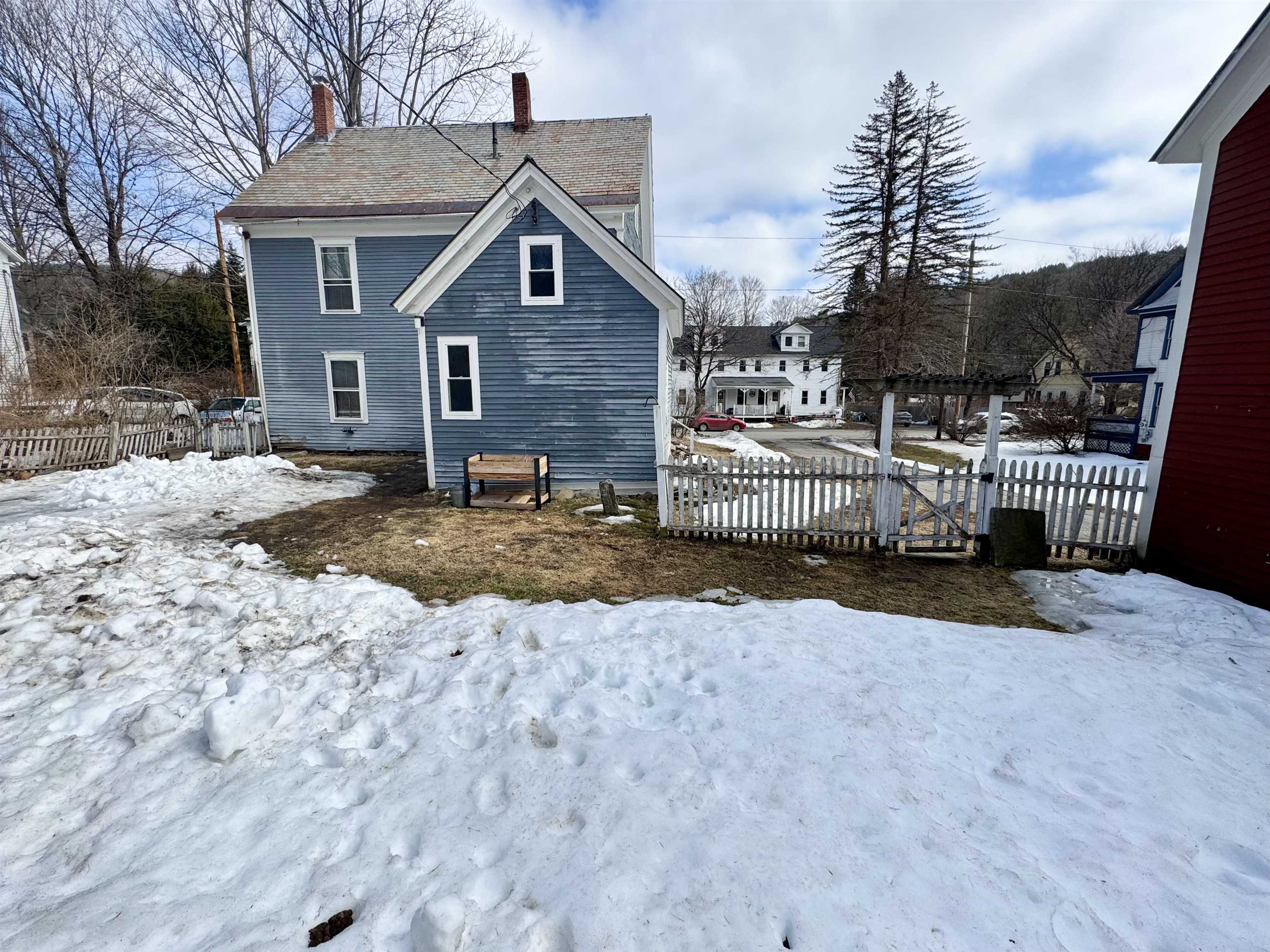 10 Academy Avenue Rockingham, VT 05101 - Photo 4 of 35