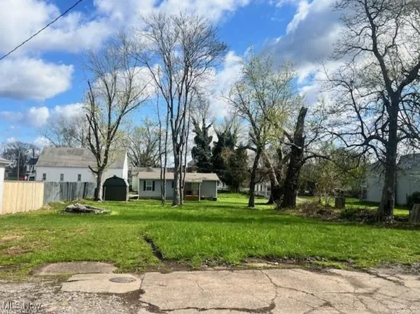 $10,000 | 907-909 14th Street, Parkersburg, WV 26101