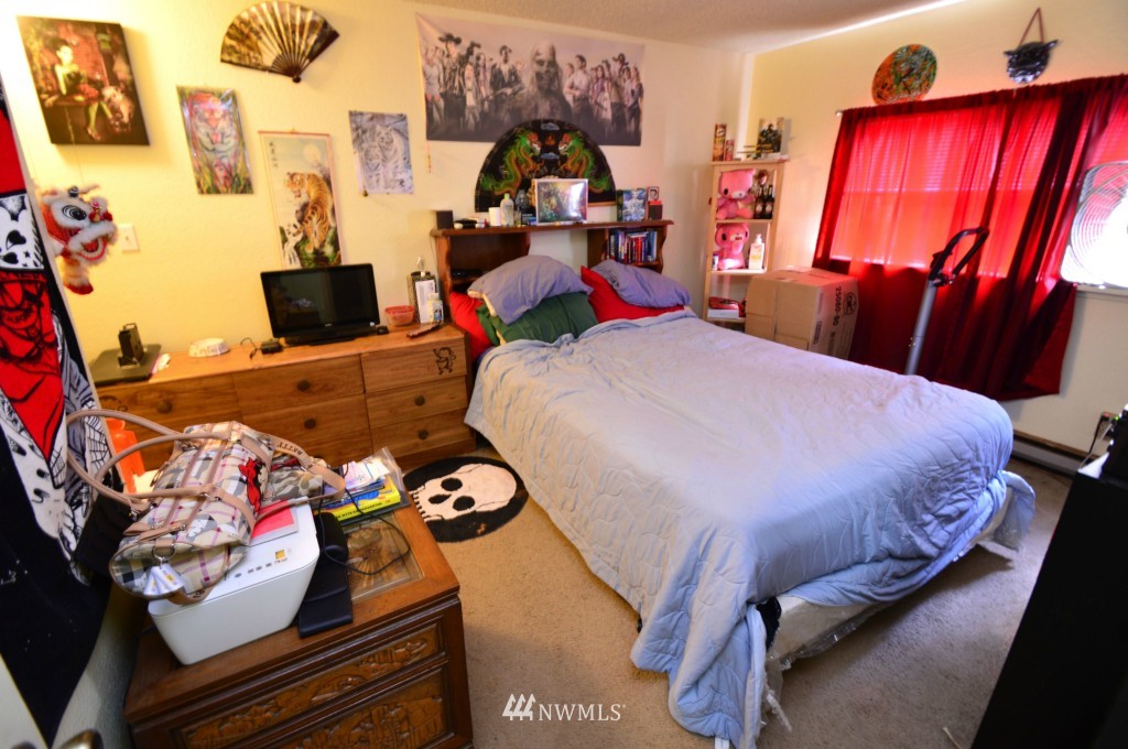 851 Southwest Miller Road Port Orchard, WA 98367 - Photo 8 of 11 Gallery Image 8