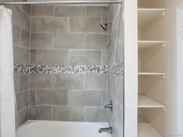 a bathroom with a bathtub