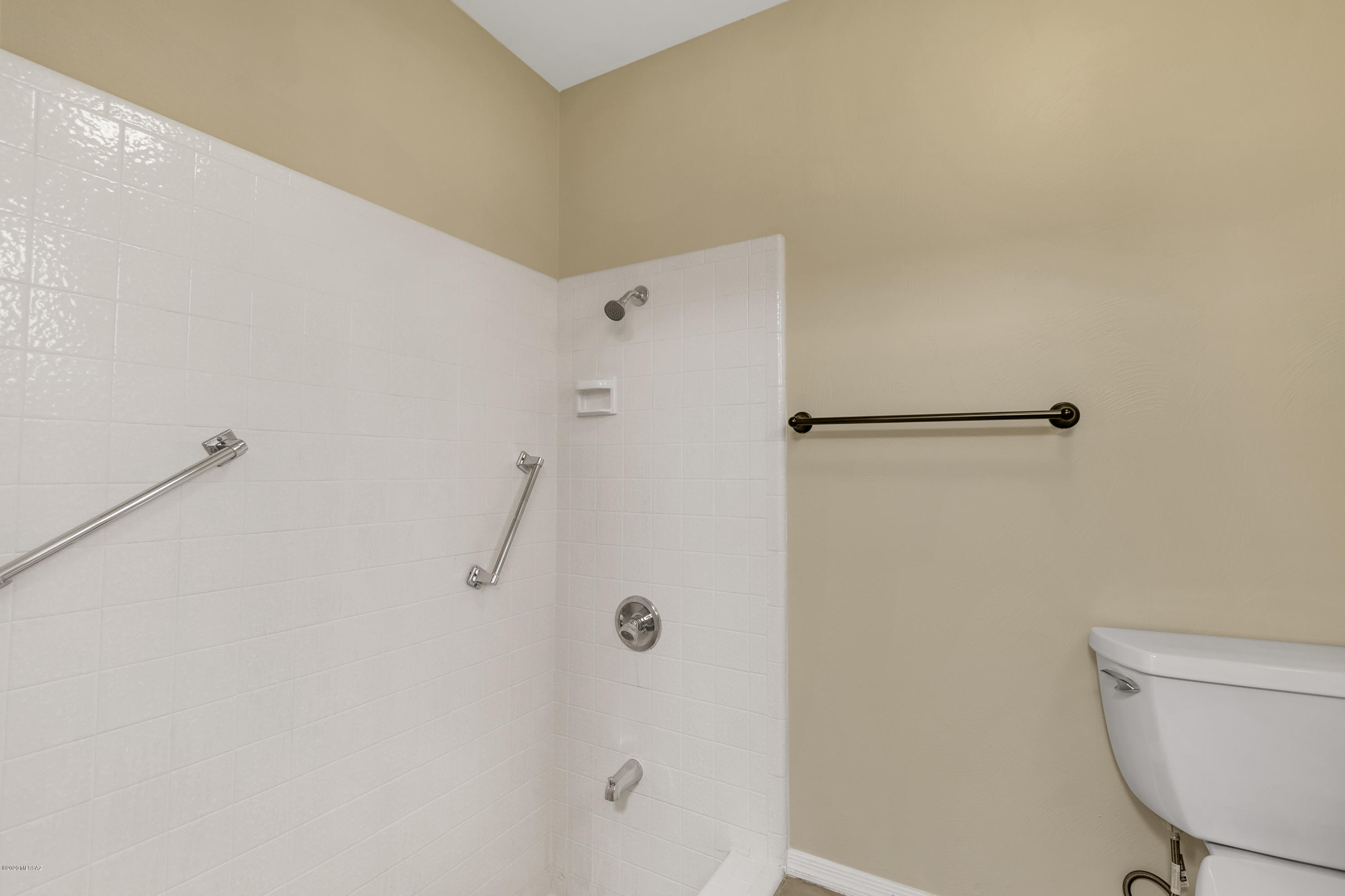 660 East River Road, Unit U Tucson, AZ 85704 - Photo 12 of 22 Gallery Image 12