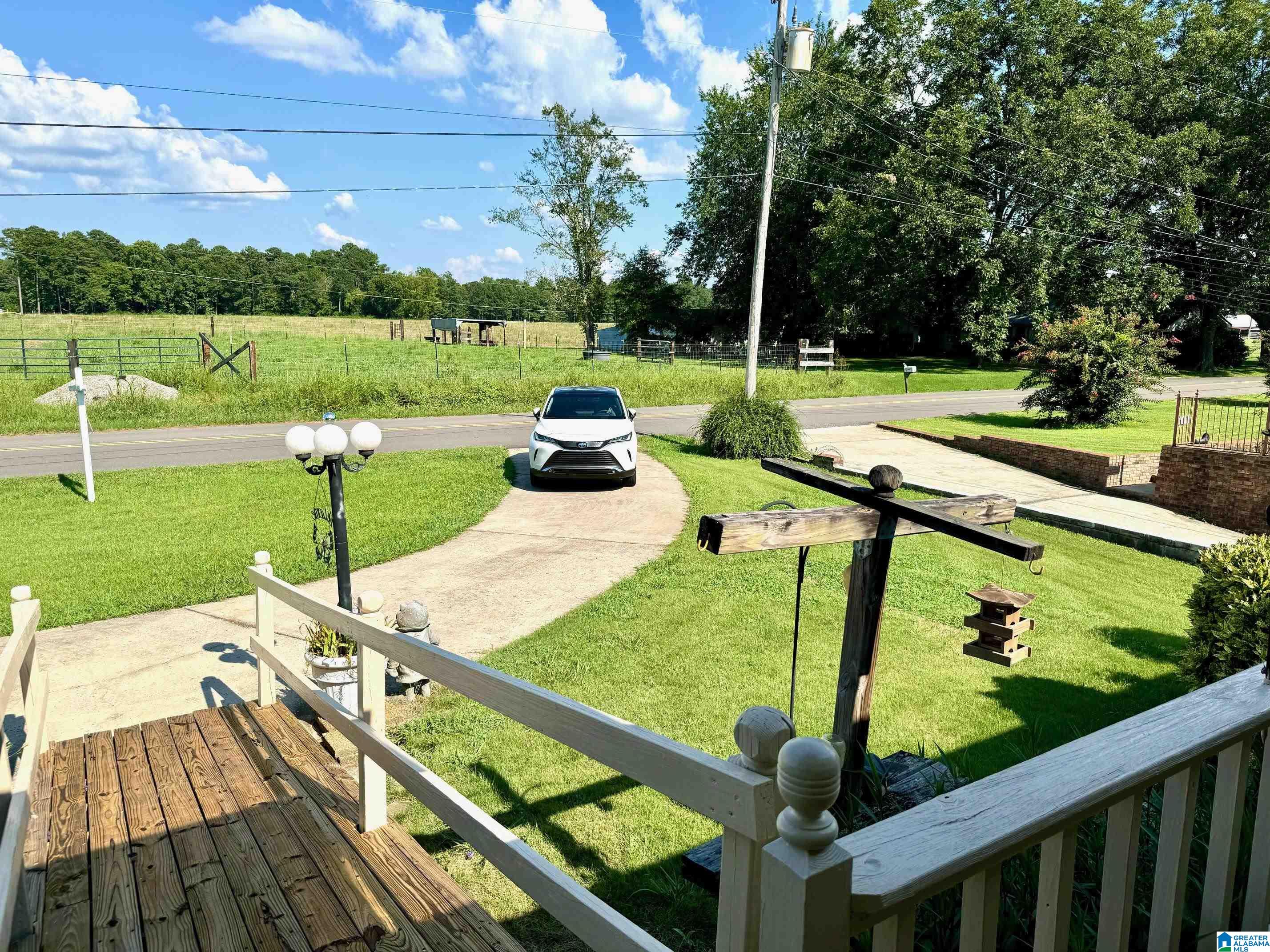8902 Mosley Loop Road Kimberly, AL 35091 - Photo 5 of 23