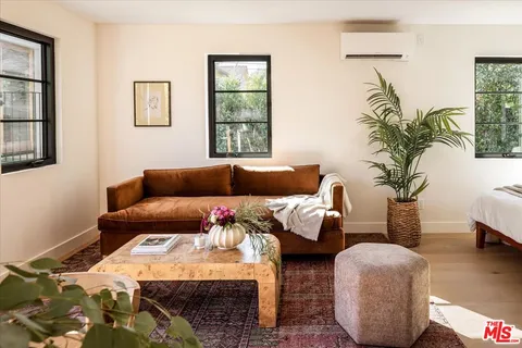 $1,895,000 | 3169 Garden Avenue, Los Angeles, CA 90039