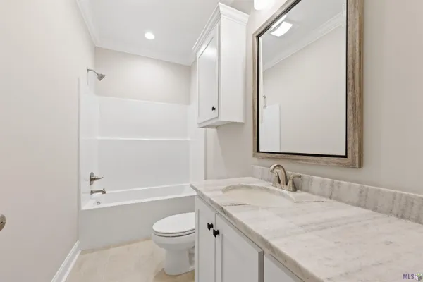 $339,999 | 3788 Waterbury Avenue, Baton Rouge, LA 70810