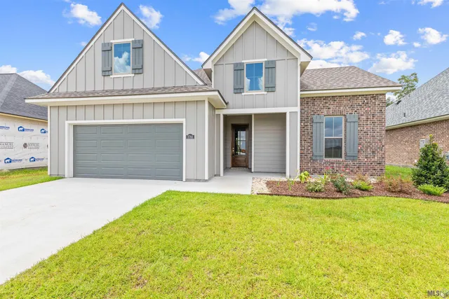 $329,999 | 3788 Waterbury Avenue, Baton Rouge, LA 70820