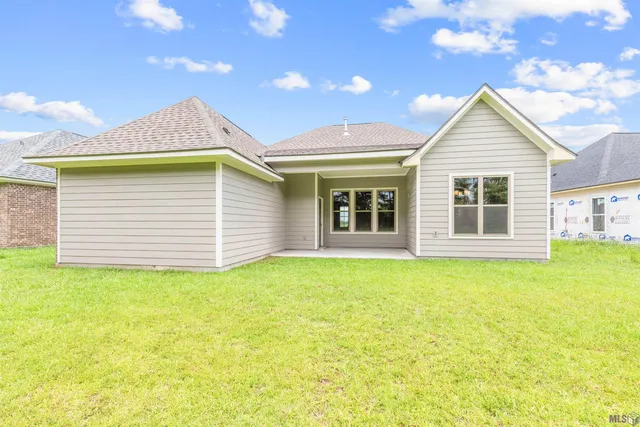 $329,999 | 3788 Waterbury Avenue, Baton Rouge, LA 70820