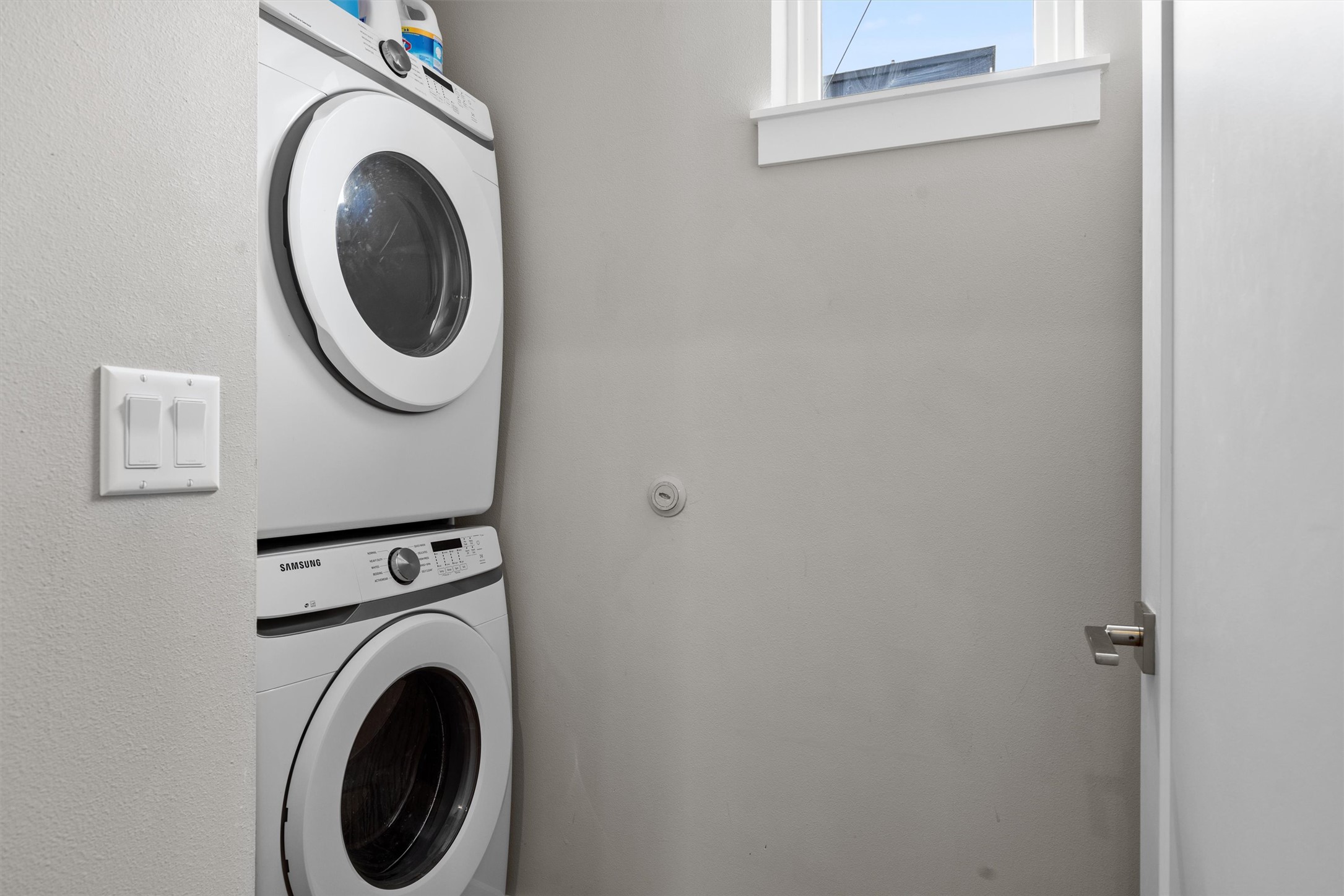 1116 Stobaugh Street, Unit B Austin, TX 78757 - Photo 25 of 38 Stackable washer and dryer placement maximizes functionality without wasting space.