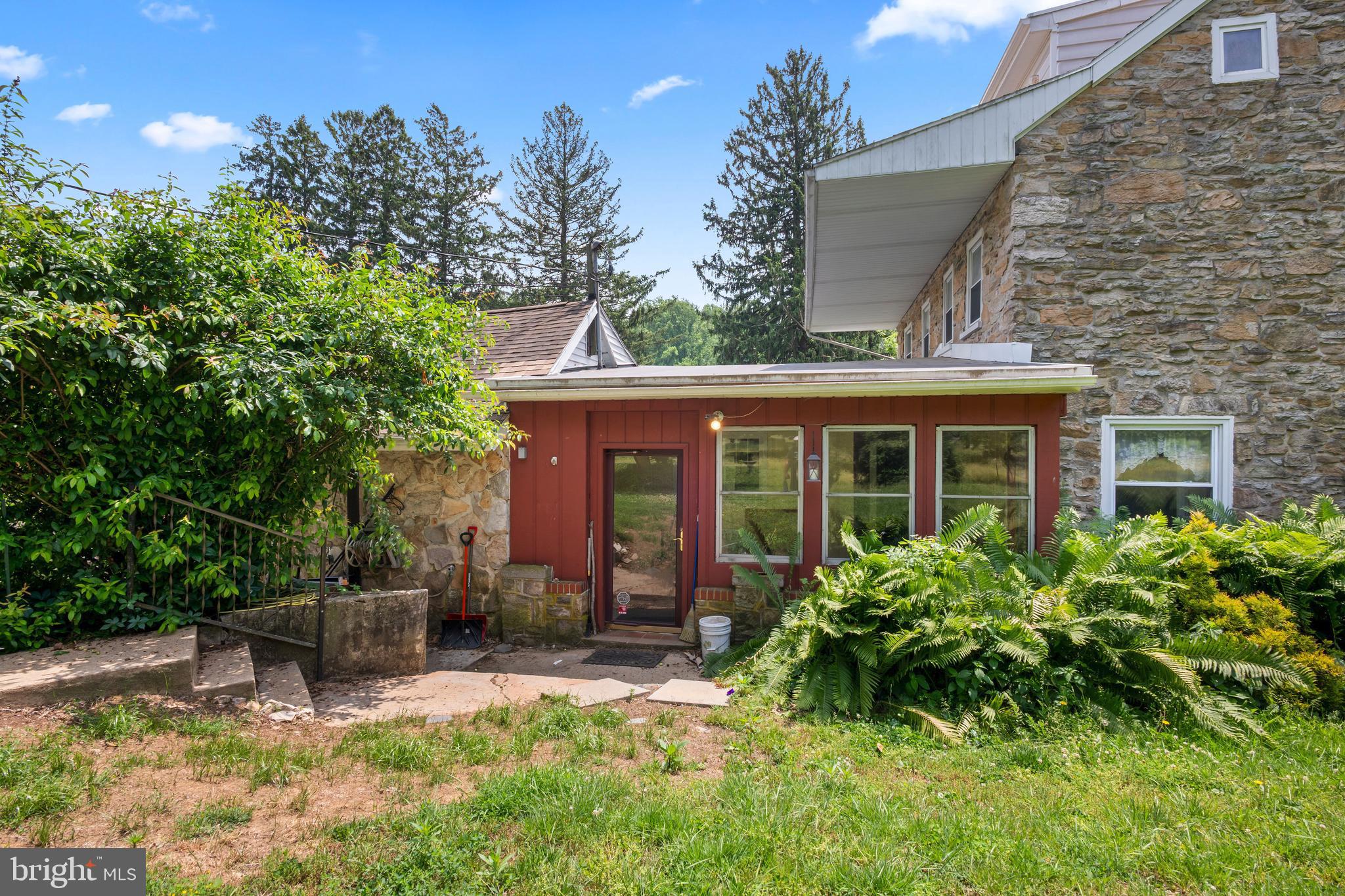 564 Blandon Road Fleetwood, PA 19522 - Photo 2 of 45 front view of a house with a yard