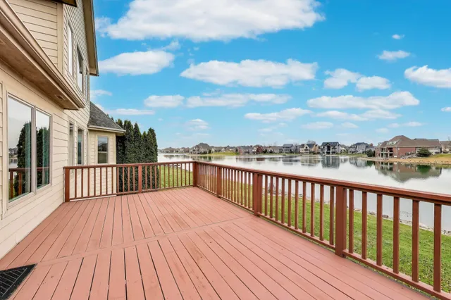 $759,000 | 8910 Doubletree Drive South, Crown Point, IN 46307