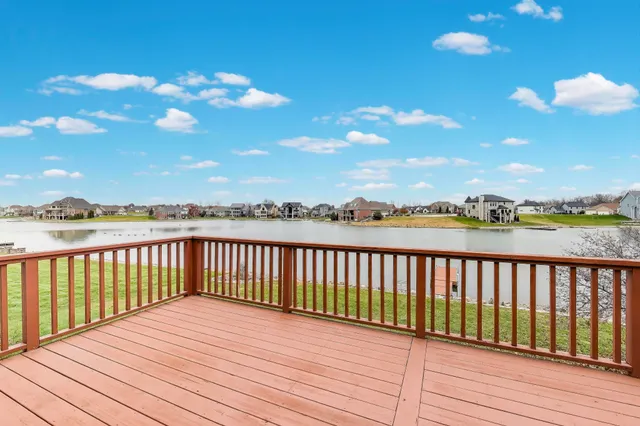 $759,000 | 8910 Doubletree Drive South, Crown Point, IN 46307