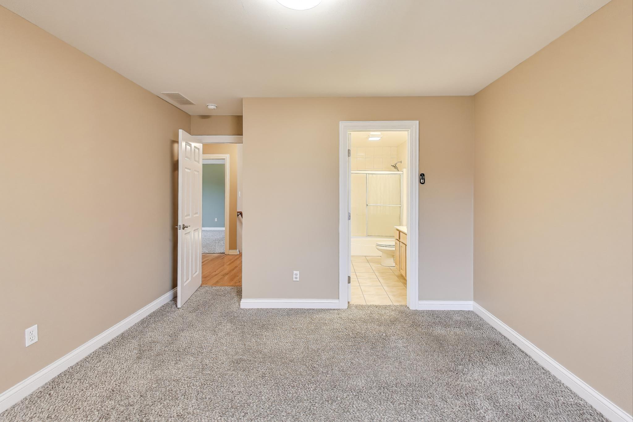 8910 Doubletree Drive South Crown Point, IN 46307 - Photo 25 of 44 2048x1366