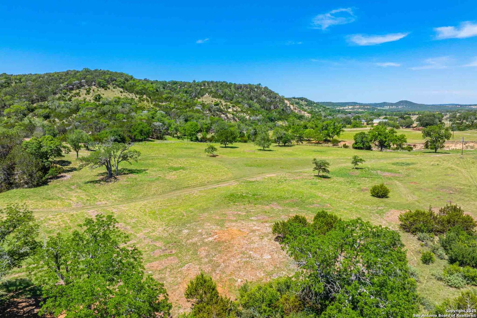 165 Flach Road Comfort, TX 78013 - Photo 17 of 69