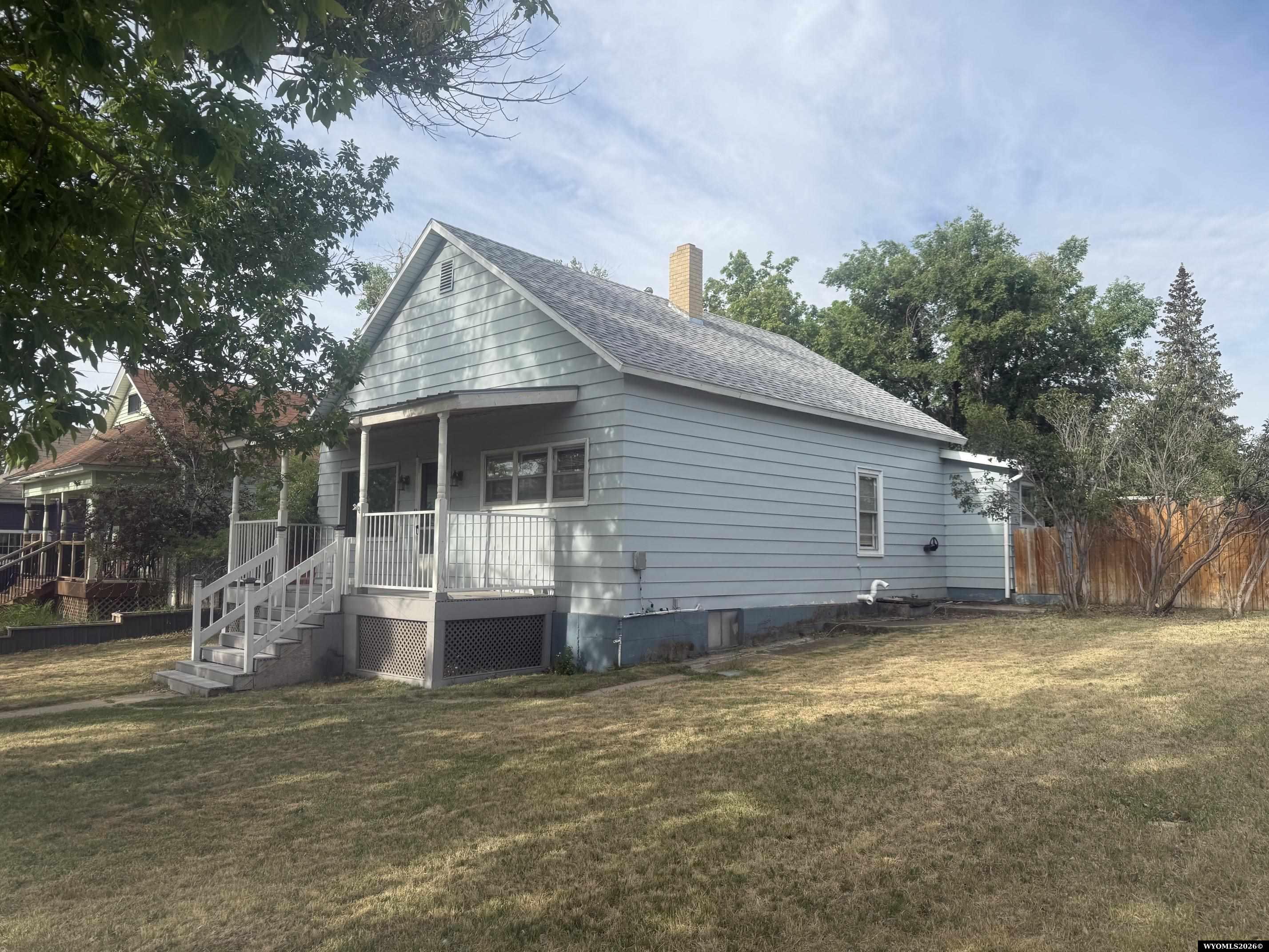 620 5th Street Rawlins, WY 82301 - Photo 1 of 34