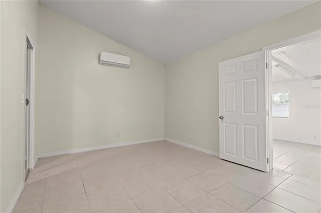 an empty room with a empty space