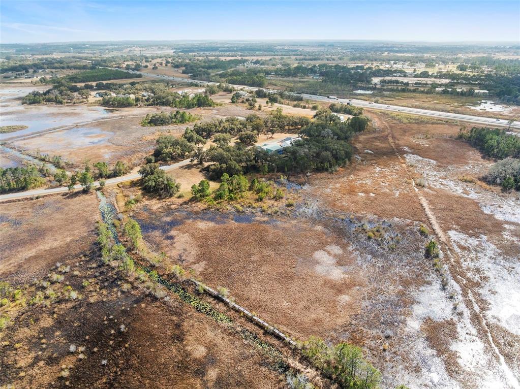 446 Long And Winding Road Howey-in-the-Hills, FL 34737 - Photo 27 of 32 a view of city and ocean