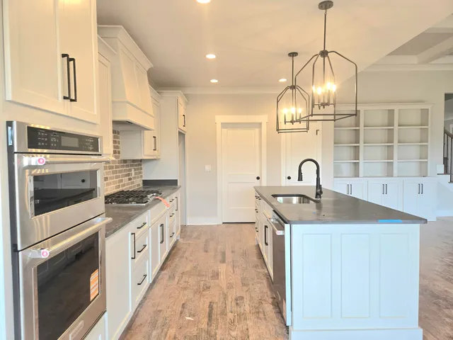 $689,900 | 10634 Flicker Way, Unit 119, Apison, TN 37302