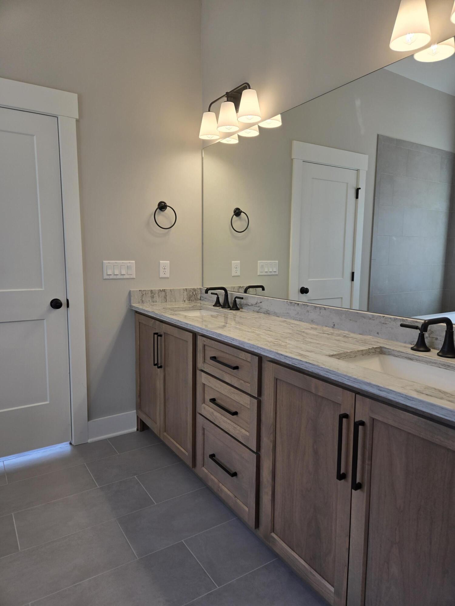 10634 Flicker Way, Unit 119 Apison, TN 37302 - Photo 21 of 44 1000083073