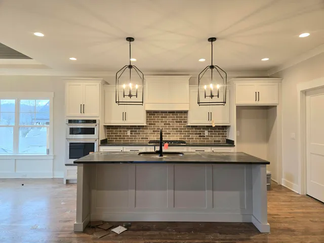 $689,900 | 10634 Flicker Way, Unit 119, Apison, TN 37302