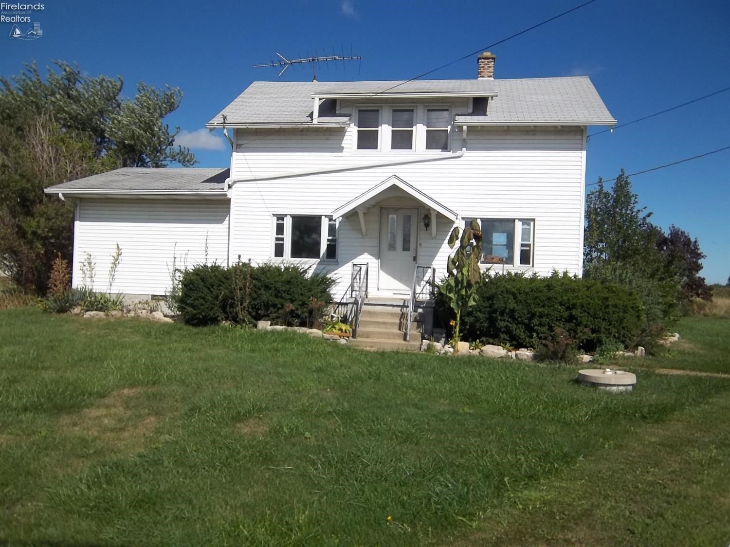 4755 West Fremont Road Port Clinton, OH 43452 - Photo 2 of 10 Gallery Image 2