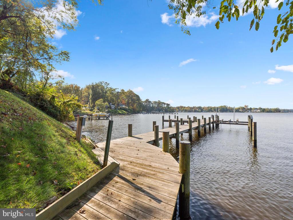 127 Edgewater Drive Edgewater, MD 21037 - Photo 11 of 27