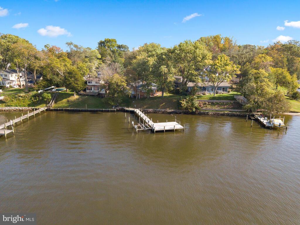 127 Edgewater Drive Edgewater, MD 21037 - Photo 16 of 27